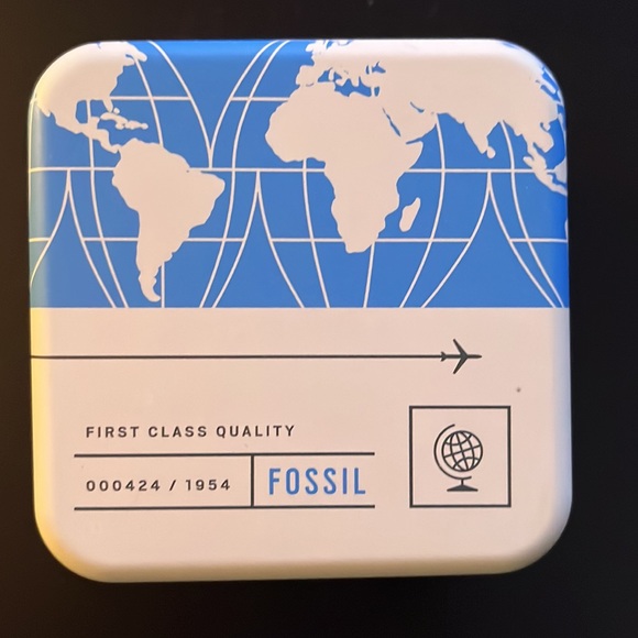 NWT Men’s Fossil brown leather wristband analogue watch with big face. - Picture 4 of 5